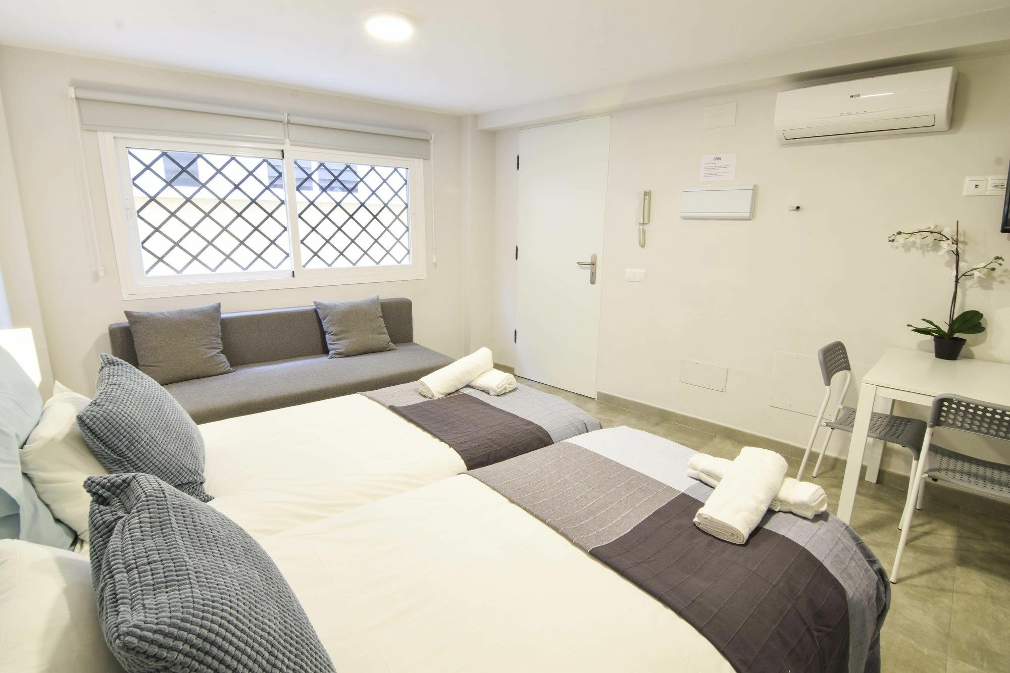 Letmalaga Comfort Studio Bagian luar foto
